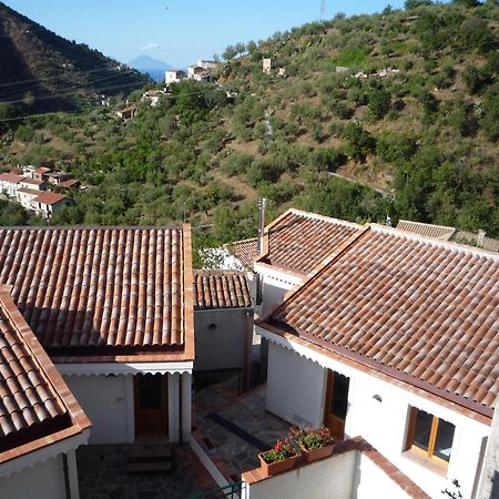 מלון ג'ויוזה מריאה Borgo San Francesco מראה חיצוני תמונה