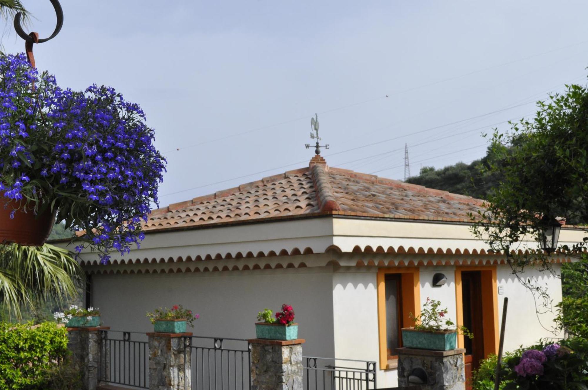 מלון ג'ויוזה מריאה Borgo San Francesco חדר תמונה