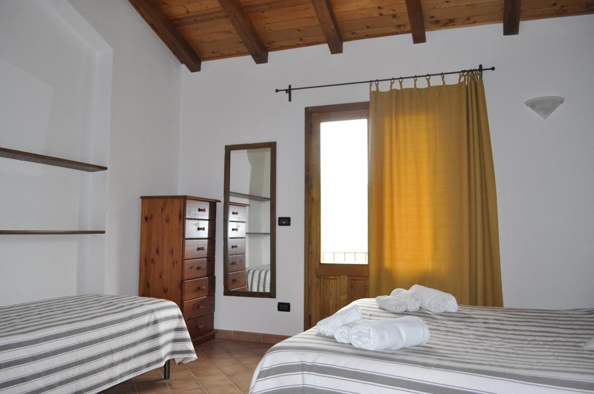 מלון ג'ויוזה מריאה Borgo San Francesco חדר תמונה